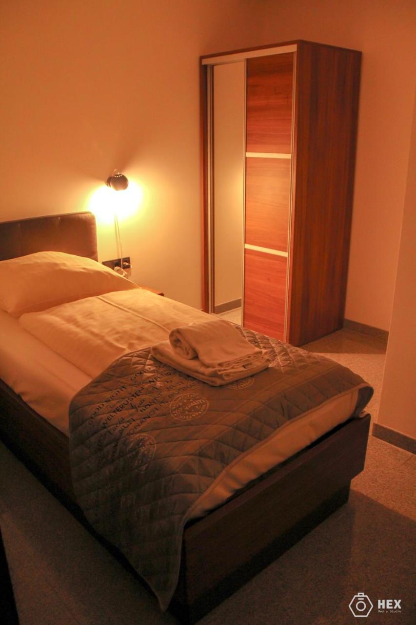 דיסלדורף Bluestone Boarding Apartments מראה חיצוני תמונה
